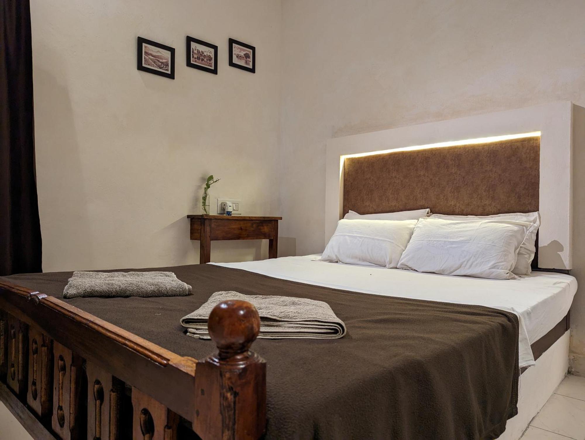 Satta Beach Deluxe Varkala Bilik gambar